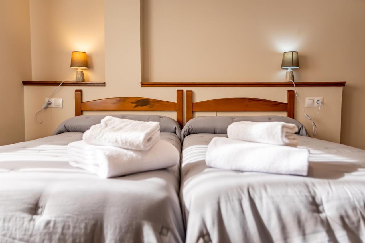 Hostal Restaurante Ventasierra Valdoré Zewnętrze zdjęcie