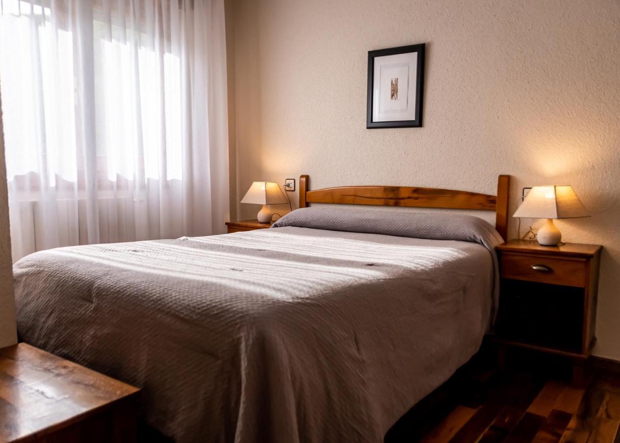 Hostal Restaurante Ventasierra Valdoré Zewnętrze zdjęcie