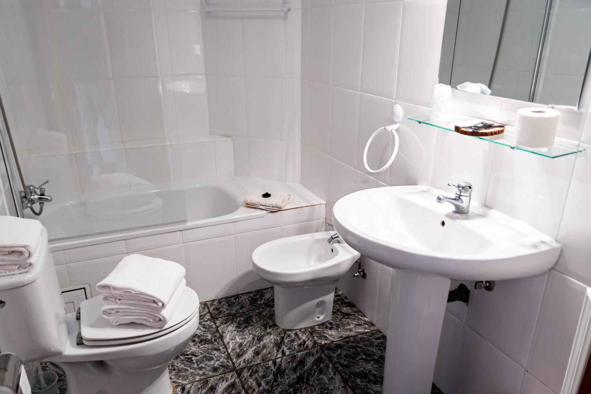 Hostal Restaurante Ventasierra Valdoré Zewnętrze zdjęcie