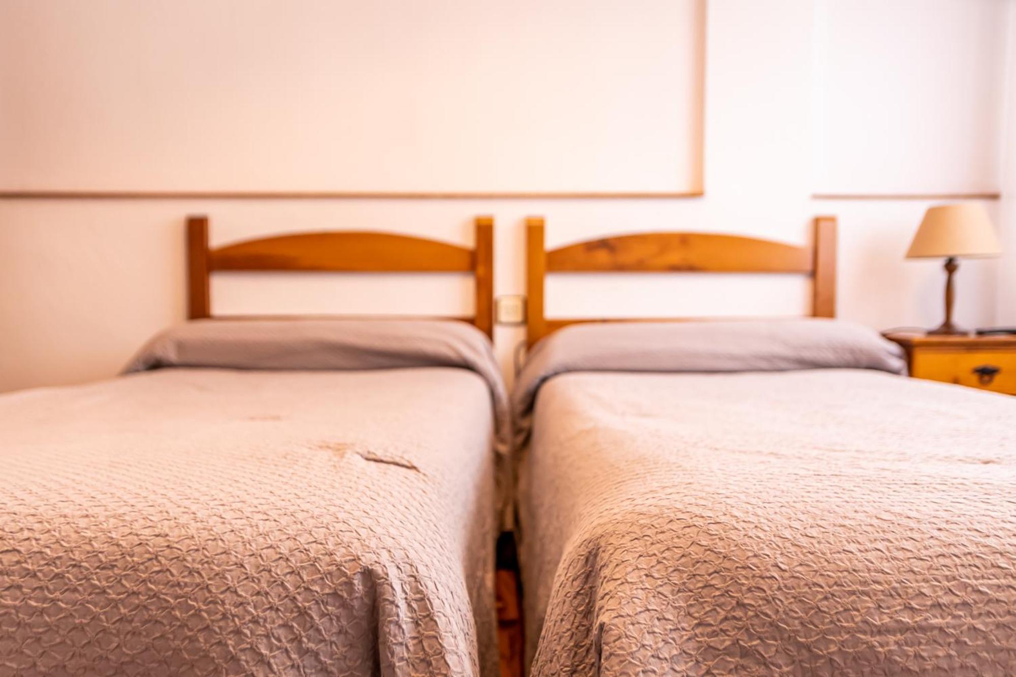 Hostal Restaurante Ventasierra Valdoré Zewnętrze zdjęcie